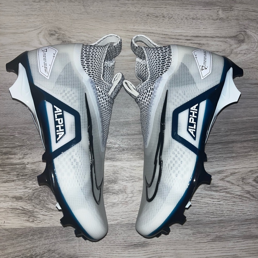 Nike Alpha Menace Elite 3 White Navy CT6648-102 Mens Size 8 Cleats